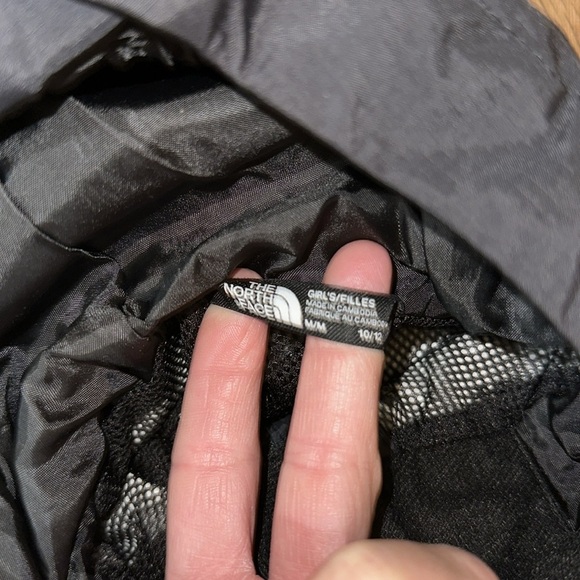 The North Face Girls Dryvent Rain Jacket sz M EEUC - Picture 4 of 6